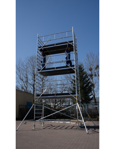 Montaż 3 podestu rusztowania RA 1130 SR-R