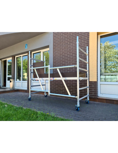 Rusztowanie aluminiowe jezdne RS 1100R od przodu