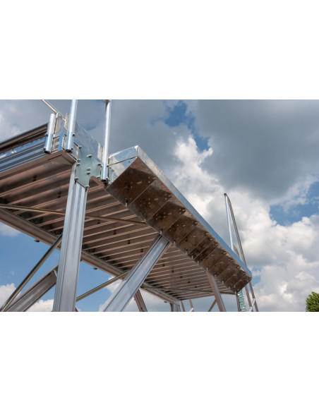 Platforma podestu od spodu